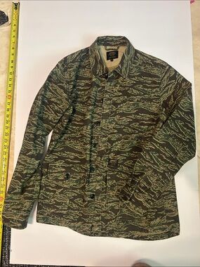 Carhartt WIP Tiger Camo Chore Coat